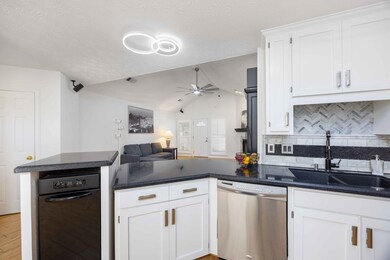 5453 Lakepointe Ct, Columbus, GA 31907 - photo 4