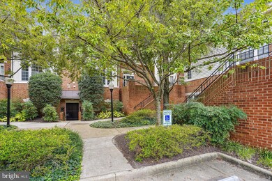 7029 Haycock Rd unit 409, Falls Church, VA 22043 - photo 3