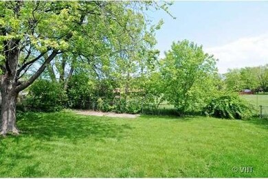 2719 N Evergreen Ave, Waukegan, IL 60087 - photo 6