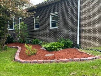 5 Longview Dr, West Newton, PA 15089 - photo 4