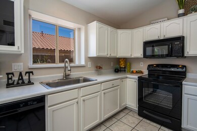 06- Kitchen