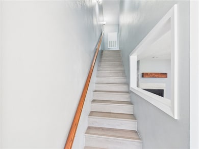 1104 Verde Dr unit D, Bryan, TX 77801 - photo 4