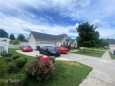 2029 Longhorn Dr, Dallas, NC 28034 - photo 3