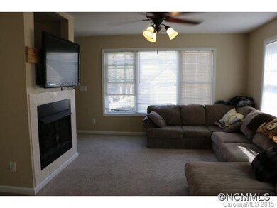 36 Rotunda Cir, Asheville, NC 28806 - photo 2