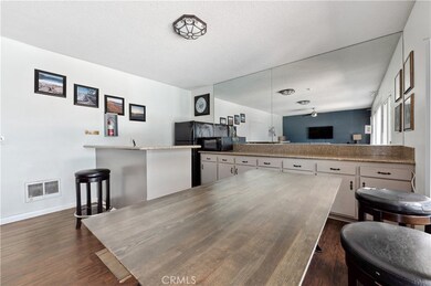 415 S Prospect Ave unit 214, Redondo Beach, CA 90277 - photo 7