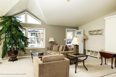 134AspenVillage_WEB008