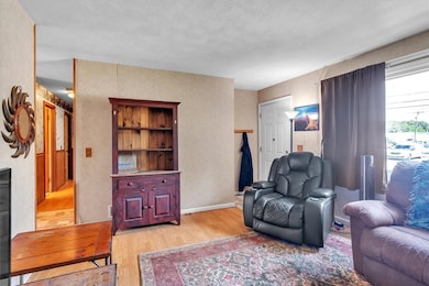 65 Ingalls St, Warwick, RI 02889 - photo 5