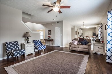 12112 Raiders Blvd, Fishers, IN 46037 - photo 7