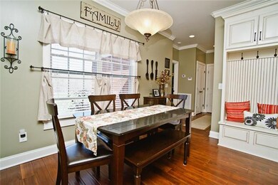 Breakfast nook with plenty of room to sit down, relax and enjoy a meal. 