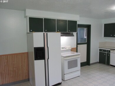 32498 S Krupicka Way, Molalla, OR 97038 - photo 5