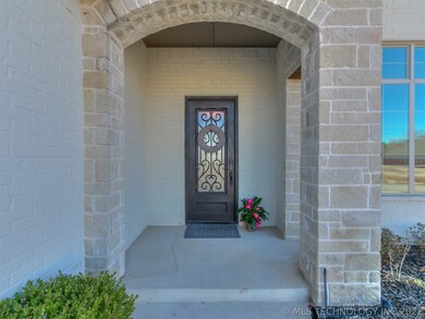 3911 W Tucson Place, Broken Arrow, OK 74011 - photo 2