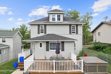 717 N Valley Ave, Olyphant, PA 18447 - photo 4