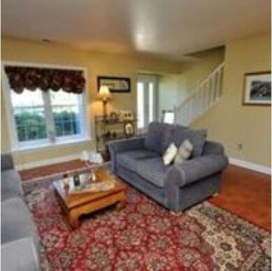 221 Carleton Ln, Mount Laurel, NJ 08054 - photo 4