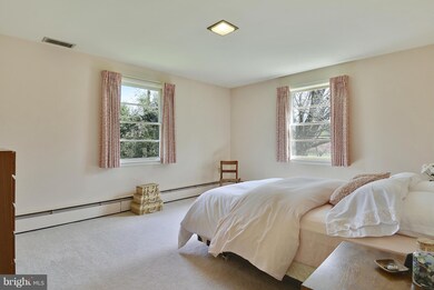 8308 Twin Forks Ln, Chevy Chase, MD 20815 - photo 6