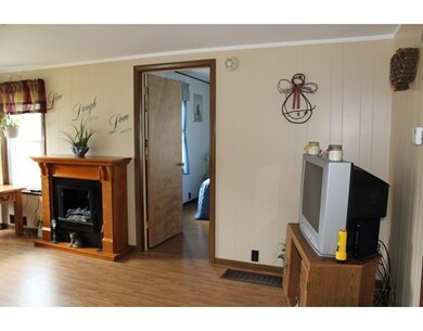 502 Read St, Attleboro, MA 02703 - photo 6