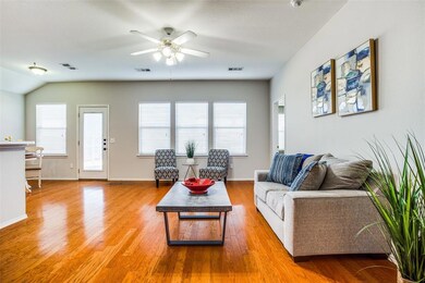 319 Lake Texoma Dr, Wylie, TX 75098 - photo 4