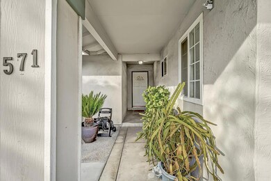 Front Entry Way