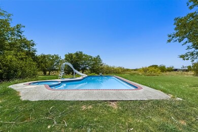 295 County Road 237, Gainesville, TX 76240 - photo 2