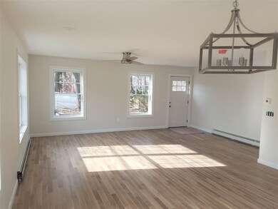 9 Clifford St unit A, Exeter, NH 03833 - photo 6