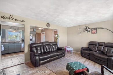 2819 Newark Ave, Lansing, MI 48911 - photo 5