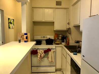 27 Bowdoin St unit 2A, Boston, MA 02114 - photo 5