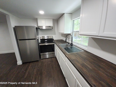 8569 W Admiral Byrd Ln, Crystal River, FL 34429 - photo 7