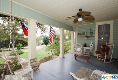 702 Burleson St, San Marcos, TX 78666 - photo 3