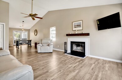 4616ReigateWay-04