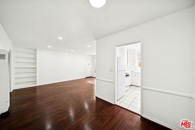 2314 S Corning St unit 3, Los Angeles, CA 90034 - photo 3