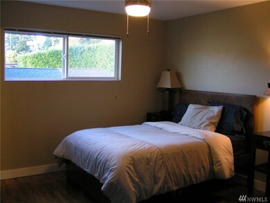 18916 Olympic View Dr, Edmonds, WA 98020 - photo 6