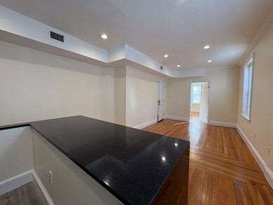 73 Thatcher St unit 301, Brookline, MA 02446 - photo 4
