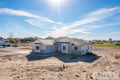 569 W 30 S, Blackfoot, ID 83221 - photo 3