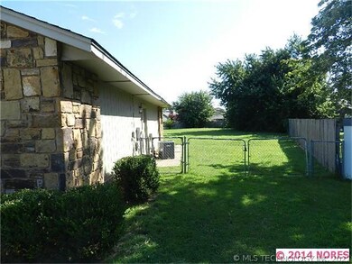 3801 S Poplar Ave, Broken Arrow, OK 74011 - photo 6