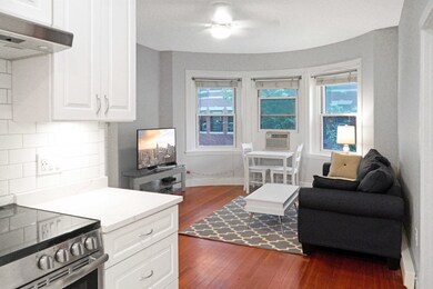 15 Keswick St unit 3, Boston, MA 02215 - photo 4