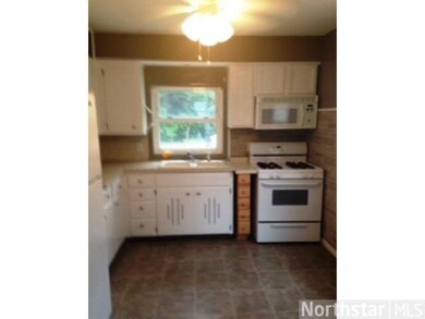 8139 Dupont Ave S, Bloomington, MN 55420 - photo 3