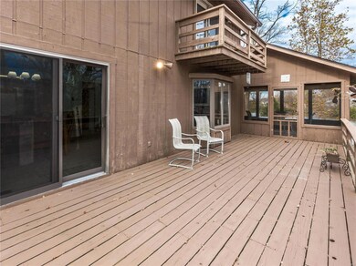 16 Blossom Lake Ln, Maryville, IL 62062 - photo 4