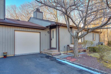 54 Laurie Exterior Online
