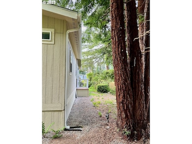 98041 Hallway Rd unit 19, Brookings, OR 97415 - photo 6