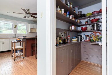 435 Route 6a, Yarmouth Port, MA 02675 - photo 5