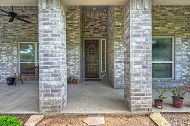 32911 Grove Park Dr, Waller, TX 77484 - photo 4