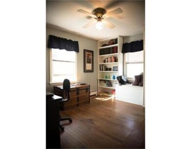 322 Market St unit 1, Swansea, MA 02777 - photo 5