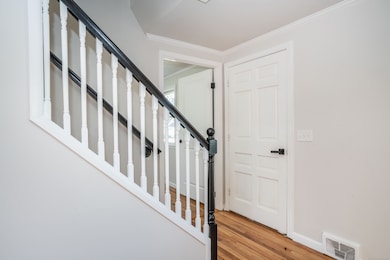 25 Fowler Dr, West Hartford, CT 06110 - photo 3