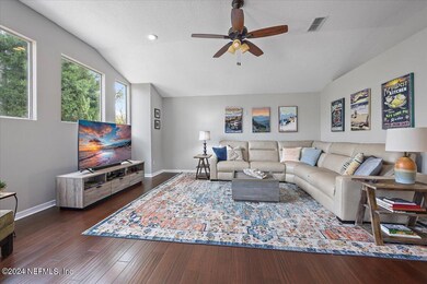 09-Family Room