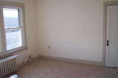 2309 Fairview St, Reading, PA 19609 - photo 5