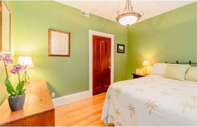 656 E 8th St unit 4, Boston, MA 02127 - photo 4