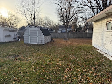 238 Locust Ave, Owatonna, MN 55060 - photo 3