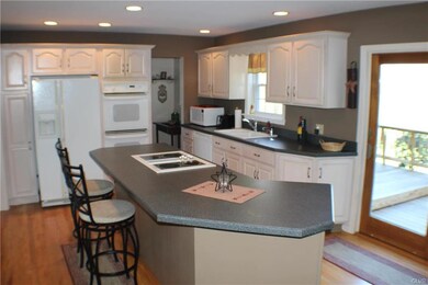 5175 Crest St, Germansville, PA 18053 - photo 7