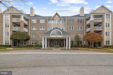 215 Belmont Forest Ct unit 108, Lutherville Timonium, MD 21093 - photo 2