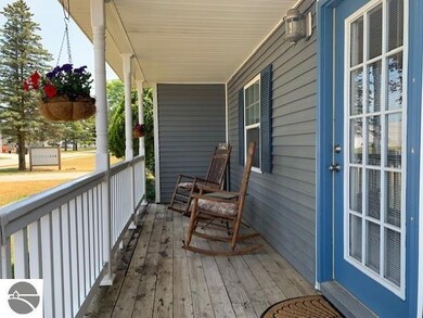 218 E Saginaw St, Au Gres, MI 48703 - photo 3