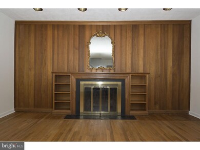 120 Lee Cir, Bryn Mawr, PA 19010 - photo 3